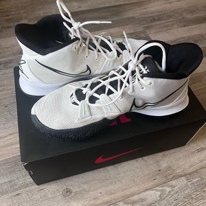 KYRIE 7 TB -Size 11.5 -Barely Worn
